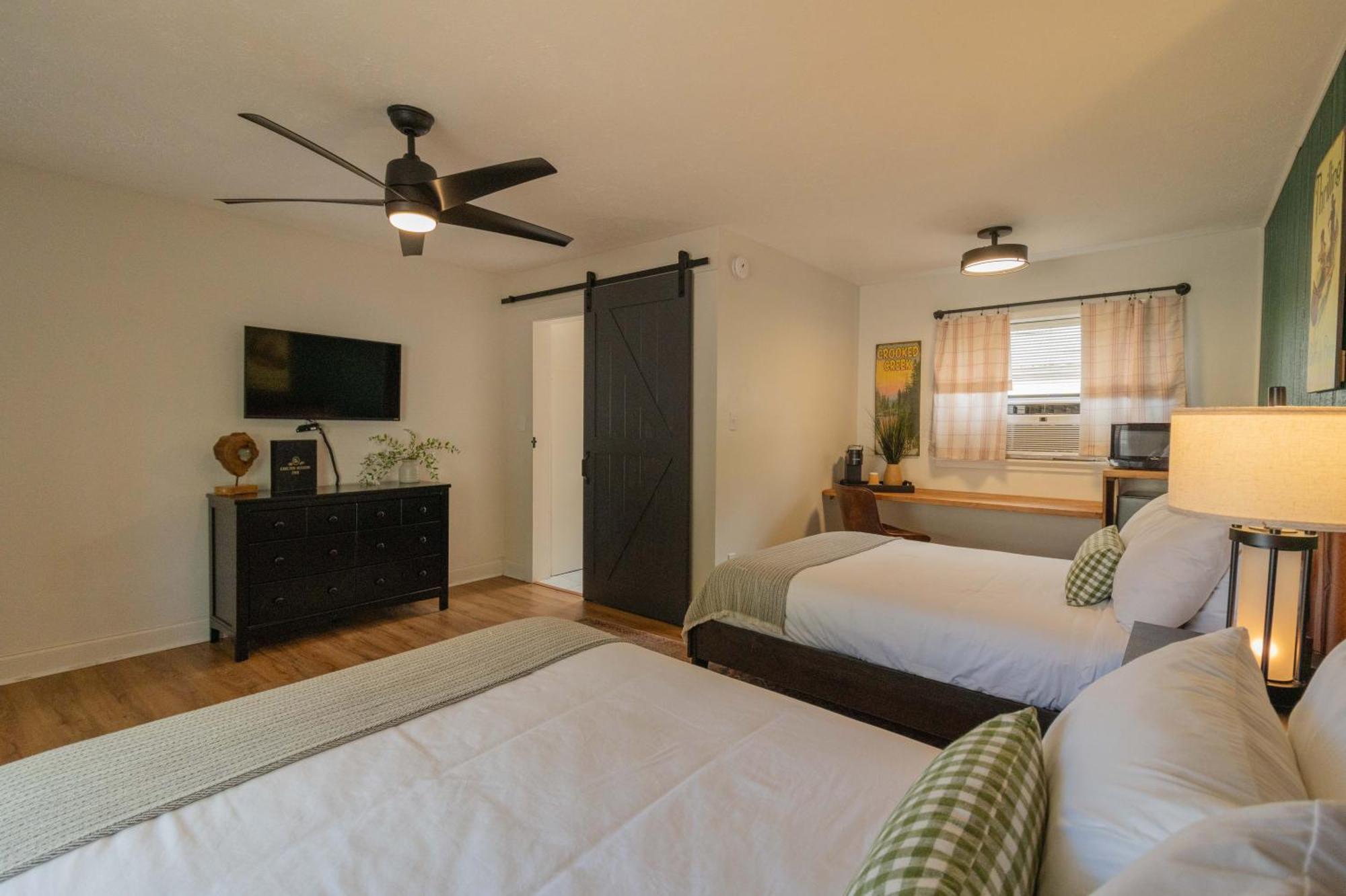 Carlton Marion Inn Yellville Стая снимка