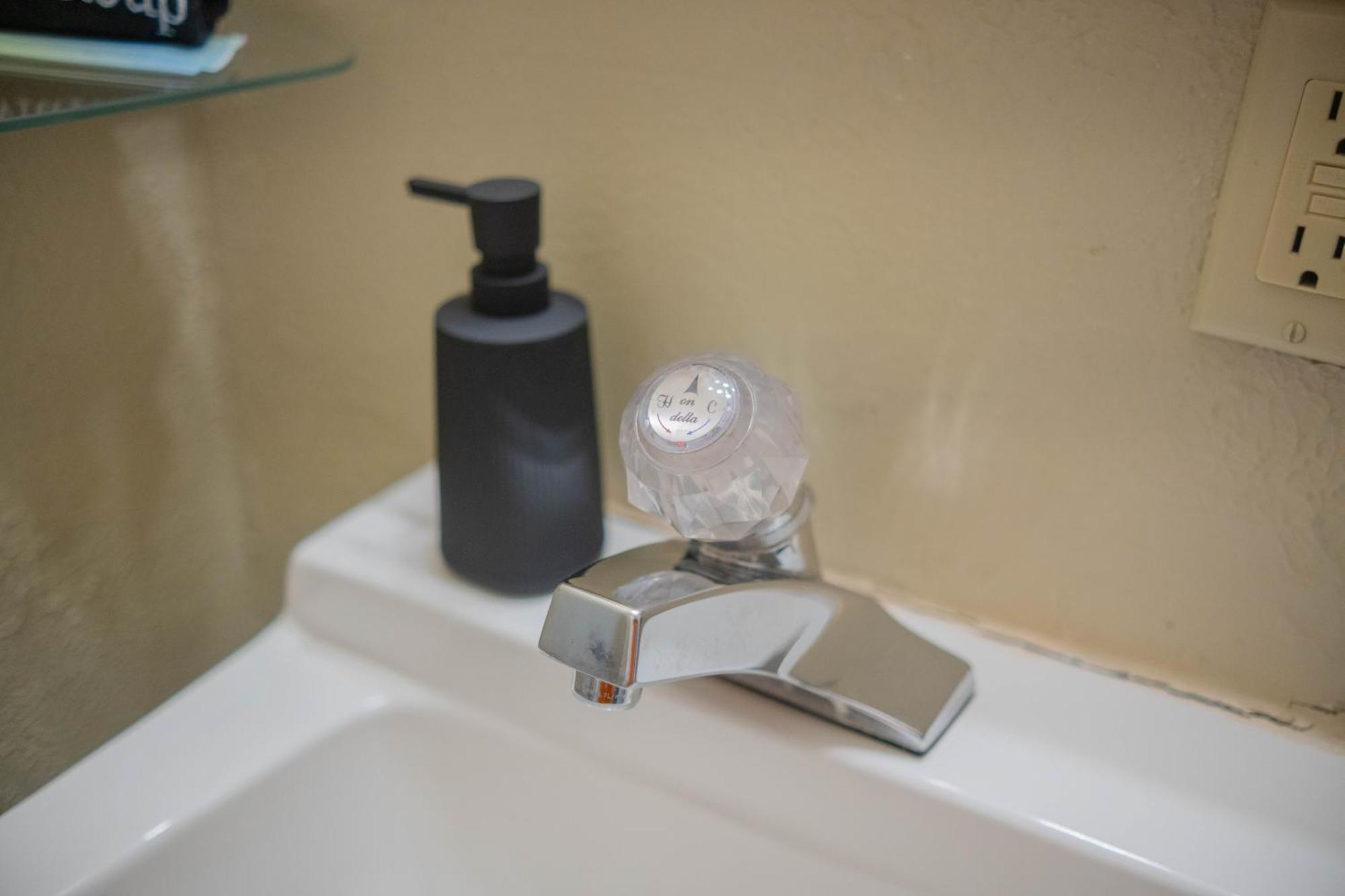 Carlton Marion Inn Yellville Стая снимка